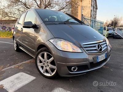 Usata Mercedes A160 Avantgarde 82 CV (60 kW) 2011 Grigio Berlina
