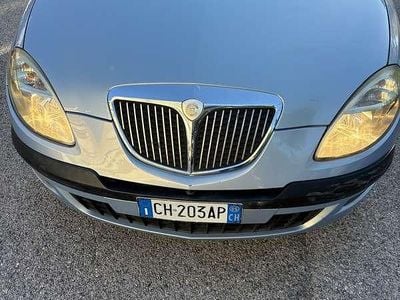 Usata Lancia Ypsilon 69 CV (50 kW) 2005 Utilitaria