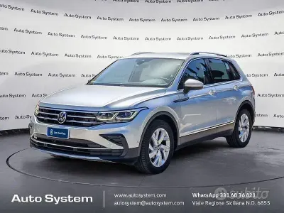 Usata VW Tiguan Elegance 150 CV (110 kW) 2023 Reflex silver SUV