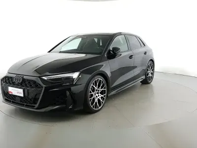 Usata Audi RS3 400 CV (294 kW) 2025 Nero mito metallizzato Berlina