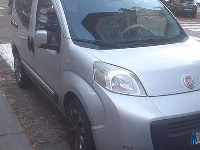 Begagnad Fiat Qubo Trekking 75 HK (55 kW) 2014 Grå Minibuss