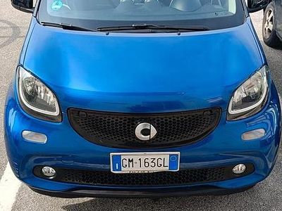 Occasion Smart ForFour Passion 71 ch (52 kW) 2016 Bleue Citadine
