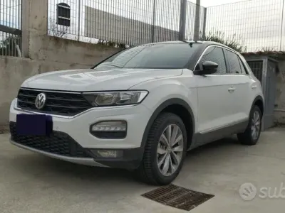Usata VW T-Roc Advance 150 CV (110 kW) 2020 Bianco SUV