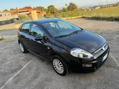 Usata Fiat Grande Punto S 75 CV (55 kW) 2011 Nero Utilitaria