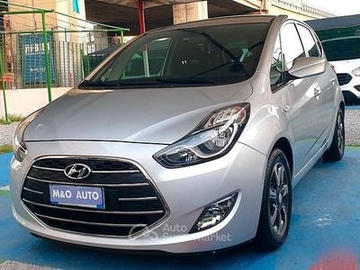 Usata Hyundai i20 88 CV (64 kW) 2018 Grigio Monovolume
