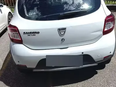 Usata Dacia Sandero 90 CV (66 kW) 2015 Bianco Berlina