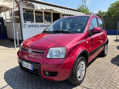Gebraucht Fiat Panda Climbing 60 PS (44 kW) 2010 Violett Kleinwagen