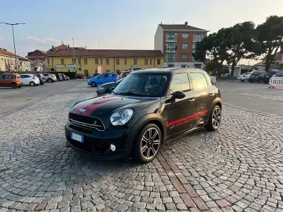 Usata Mini Cooper S Countryman 190 CV (139 kW) 2014 Nero SUV