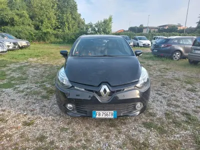 Usata Renault Clio IV 75 CV (55 kW) 2015 Nero Berlina