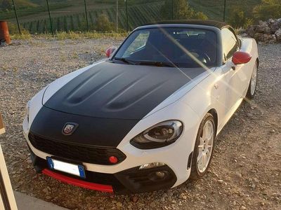 Usata 2018 Abarth 124 Spider Cabrio | 32.000 € (Cara)
