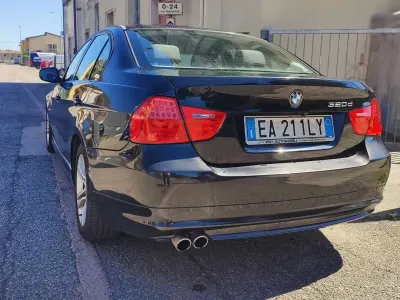 Usata BMW 320 Comfort Edition 177 CV (130 kW) 2009 Nero Berlina