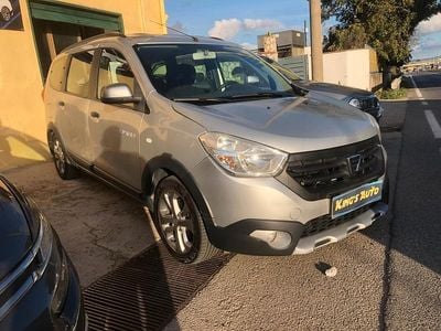 Usata Dacia Lodgy Stepway 110 CV (80 kW) 2017 Grigio Monovolume
