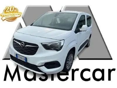 Usata Opel Combo Life 101 CV (74 kW) 2019 Bianco Furgone