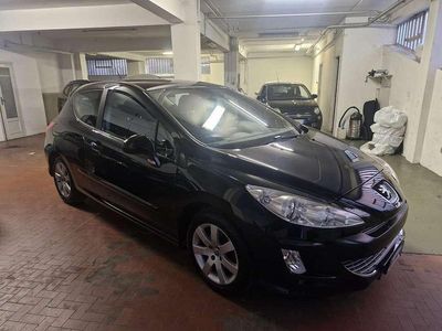 Usata Peugeot 308 109 CV (80 kW) 2008 Berlina