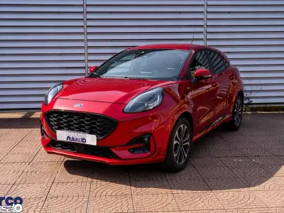Usata Ford Puma S 125 CV (91 kW) 2023 Ruby red SUV