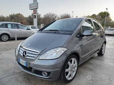 Usata Mercedes A160 2011 Grigio Utilitaria