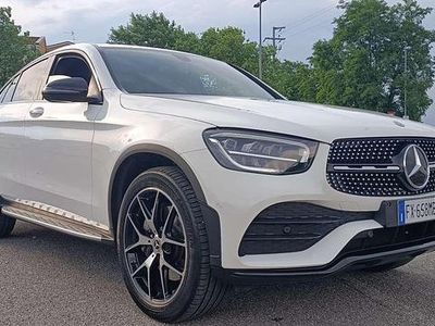 Usata Mercedes GLC200 Premium 163 CV (119 kW) 2019 Bianco SUV