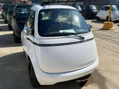 Nuova Micro Microlino 11 kW (15 CV) 2025 Santorini white Utilitaria