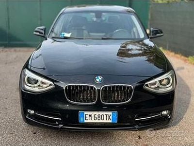 Usata BMW 120 Sport Line 184 CV (135 kW) 2012 Nero Utilitaria