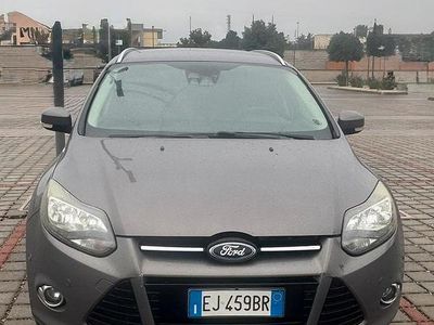 Grigio Usata 2011 Ford Focus Titanium Station wagon | 3000 €