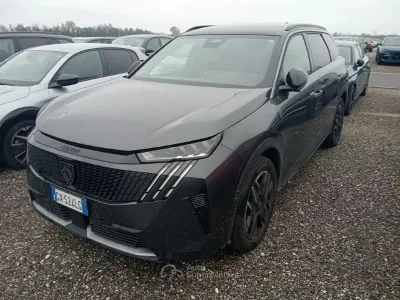 Usata Peugeot 5008 GTi 136 CV (100 kW) 2025 Gray SUV