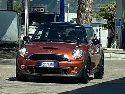 Usata Mini Cooper SD 143 CV (105 kW) 2012 Utilitaria