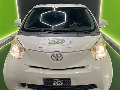 Usata Toyota iQ 68 CV (50 kW) 2009 Bianco Utilitaria