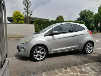 Usata Ford Ka Collection 69 CV (50 kW) 2009 Argento Utilitaria