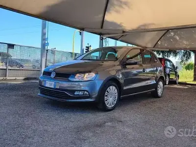 Usata VW Polo Comfortline 75 CV (55 kW) 2016 Grigio Berlina