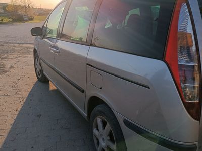 Usata Fiat Ulysse 128 CV (94 kW) 2006 Grigio Monovolume