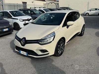 Usata Renault Clio IV 75 CV (55 kW) 2017 Beige Berlina