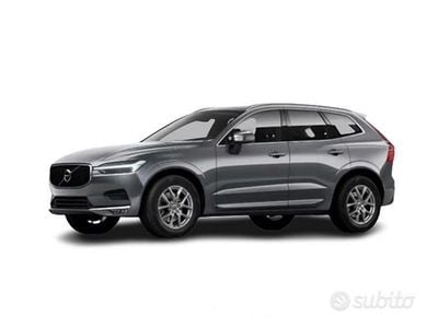 Grigio scuro Usata 2021 Volvo XC60 Momentum SUV | 30.000 € (Buon prezzo)