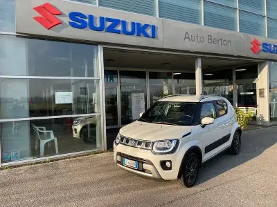 Usata Suzuki Ignis 83 CV (61 kW) 2022 Bianco SUV
