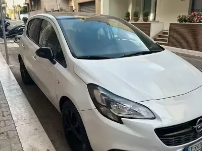 Usata Opel Corsa 90 CV (66 kW) 2019 Bianco Utilitaria