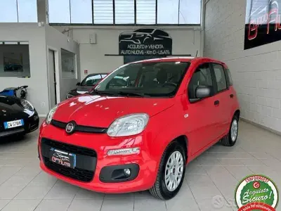 Usata Fiat Panda Pop 69 CV (50 kW) 2020 Rosso Utilitaria