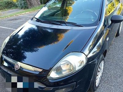 Usata Fiat Grande Punto 75 CV (55 kW) 2010 Nero Utilitaria