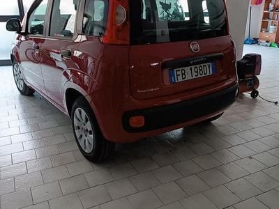 Usata Fiat Panda 69 CV (50 kW) 2015 Rosso Utilitaria