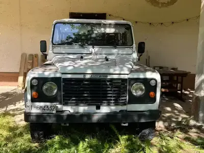 Usata Land Rover Defender 1989 Bianco SUV
