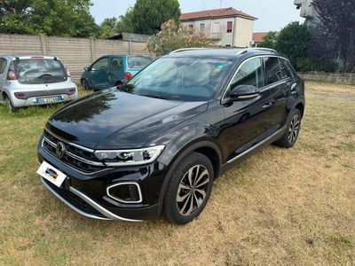 Usata VW T-Roc 116 CV (85 kW) 2023 Nero SUV