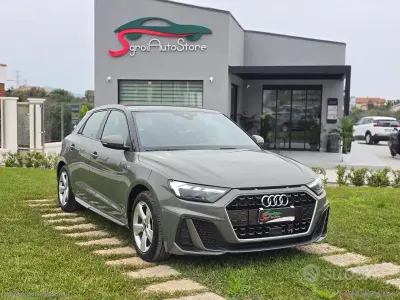 Usata Audi A1 S-Line 110 CV (80 kW) 2022 Grigio SUV