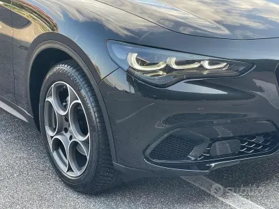 Usata Alfa Romeo Stelvio 160 CV (117 kW) 2023 Nero SUV