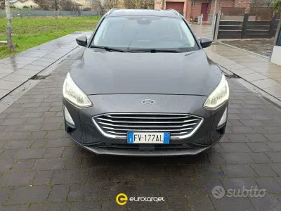 Usata Ford Focus Business Edition 120 CV (88 kW) 2019 Grigio scuro metallizzato Station wagon