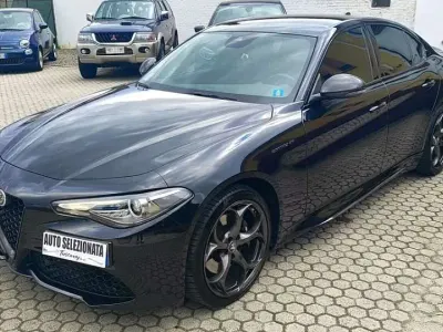 Usata Alfa Romeo Giulia Estrema 211 CV (155 kW) 2022 Nero Berlina