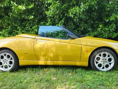 Usata Alfa Romeo Spider 155 CV (114 kW) 1999 Cabrio