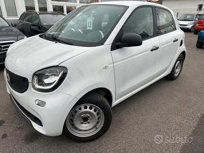 Usata Smart ForFour 71 CV (52 kW) 2018 Bianco Utilitaria