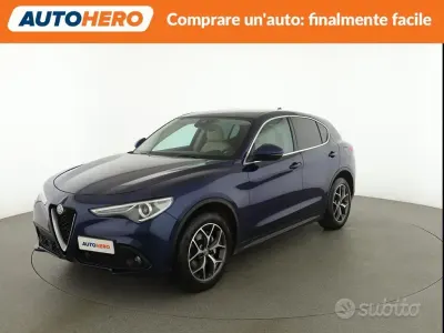 Usata Alfa Romeo Stelvio Executive 209 CV (153 kW) 2018 Blu/azzurro SUV