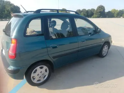 Usata Hyundai Matrix 82 CV (60 kW) 2004 Bluazzurro Monovolume