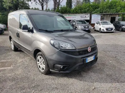 Usata Fiat Doblò Business 95 CV (69 kW) 2020 Grigio Monovolume
