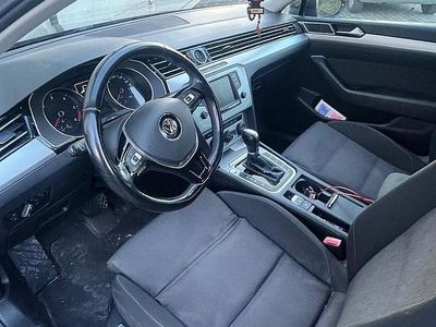 Usata VW Passat 150 CV (110 kW) 2016 Nero Station wagon