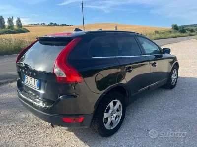 Usata Volvo XC60 Summum 163 CV (119 kW) 2012 Nero SUV